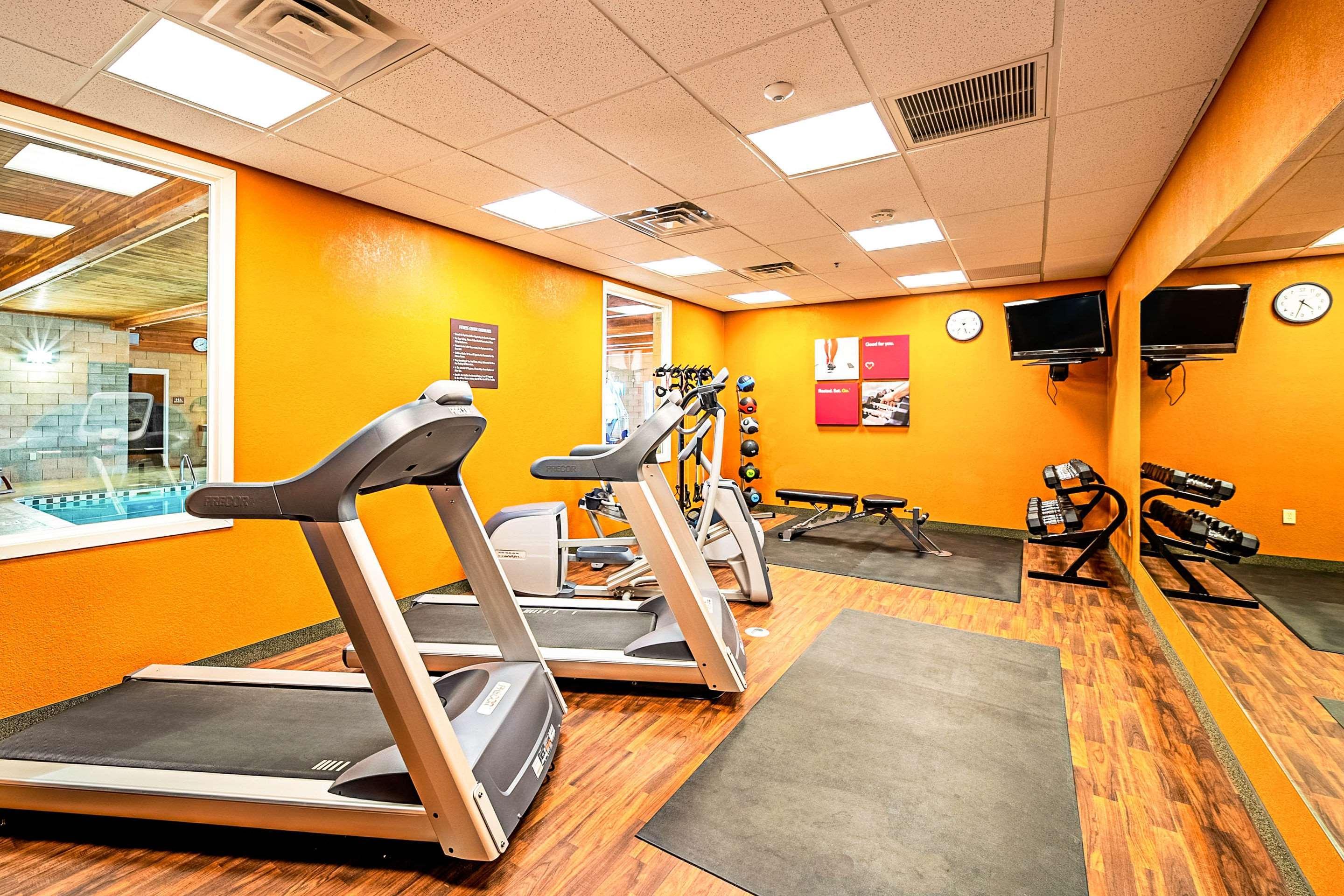 Comfort Inn & Suites Independence Bagian luar foto