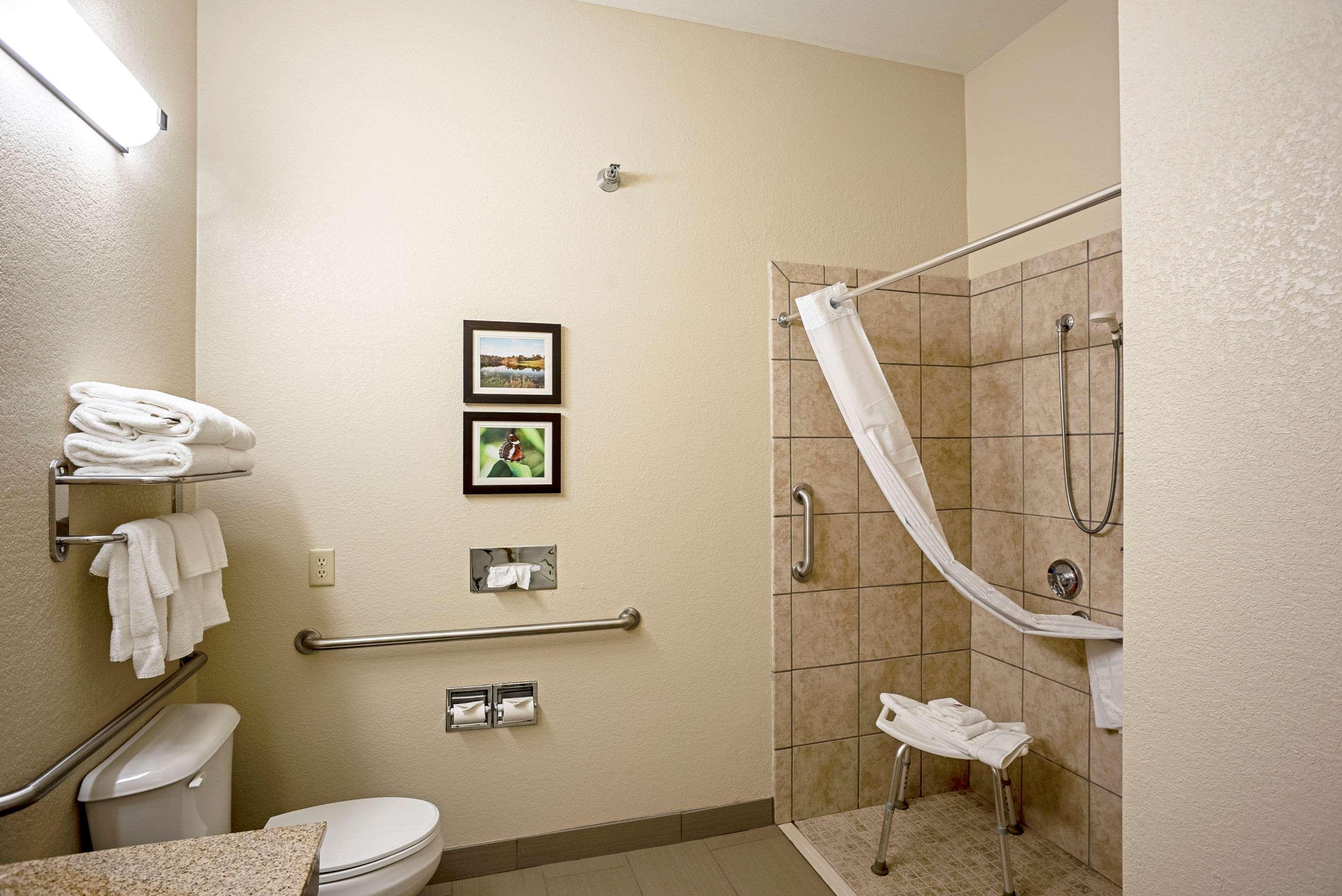 Comfort Inn & Suites Independence Bagian luar foto